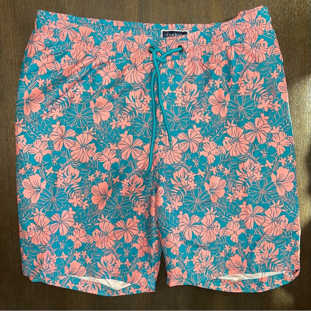 Club Room floral swim trunks with mesh liner size XL